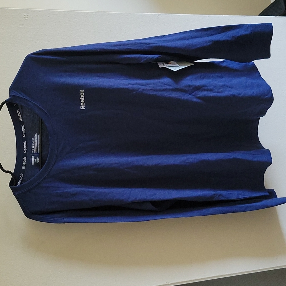 Rebook long sleeve